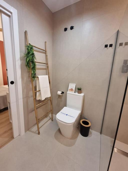 Sanchez Y Laserna Stays Moderno Apartamento En Valencia Exterior photo